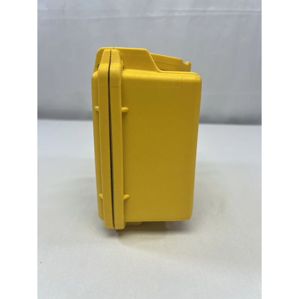 Pelican 1120 Case w/ Half Foam (Yellow)